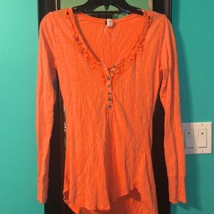 Free People orange high low henley!